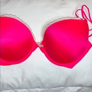 Victoria’s Secret bra